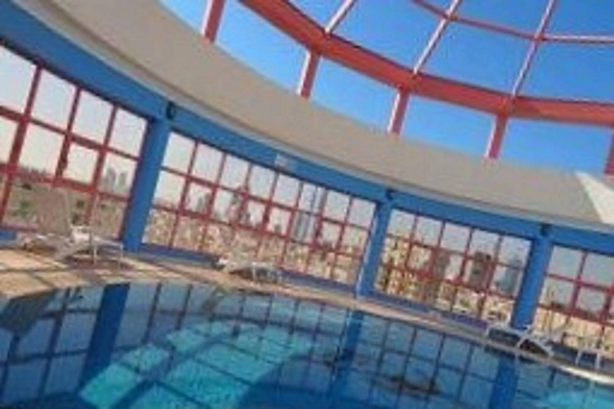 Happy Days Hotel Manama Exterior foto