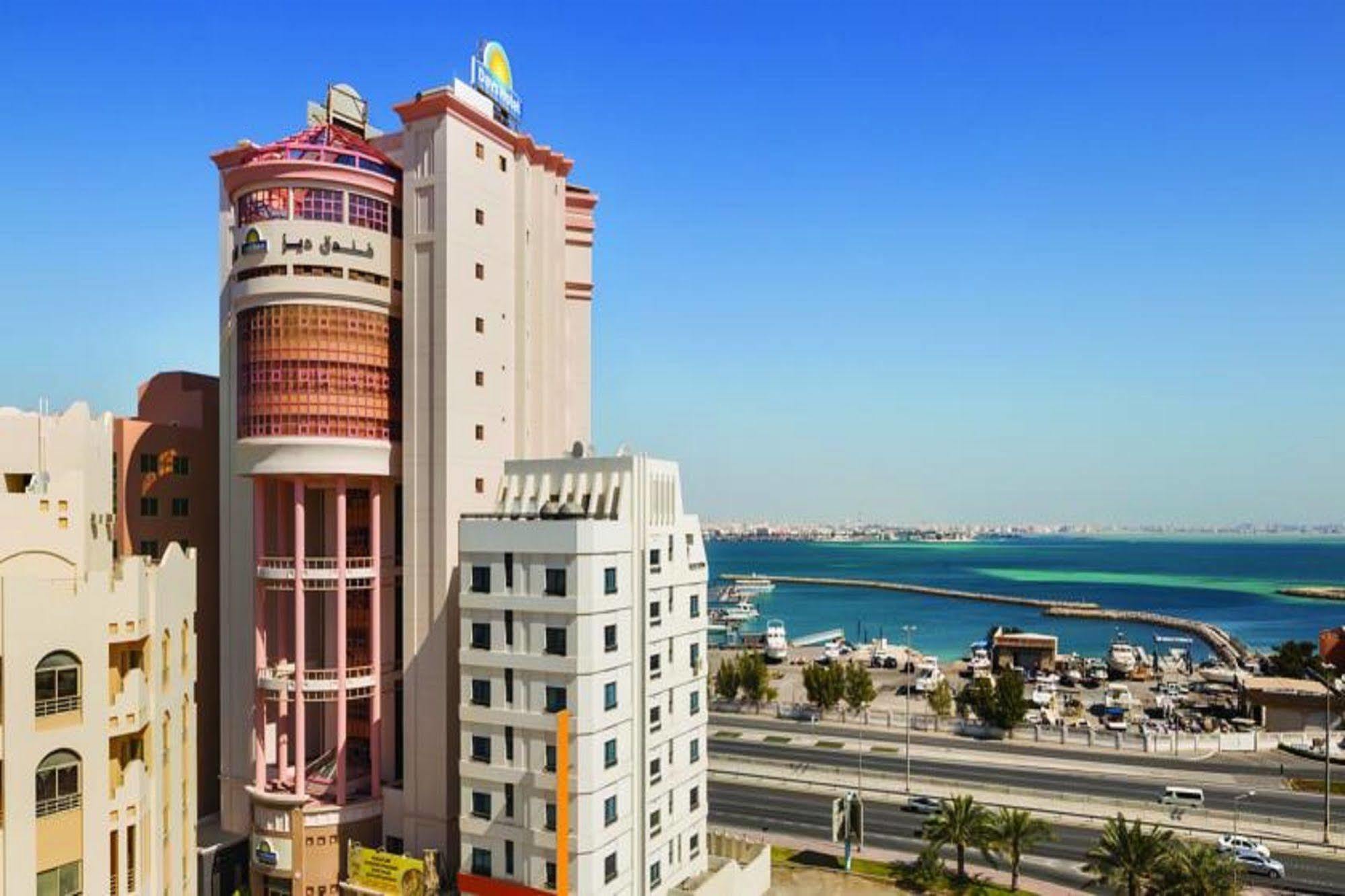 Happy Days Hotel Manama Exterior foto