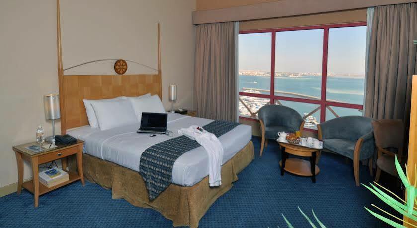 Happy Days Hotel Manama Exterior foto